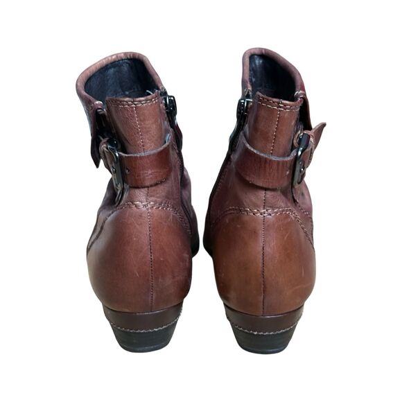 Venturini Eleganza Brown Leather Ankle Boots Women size 7 - Picture 7 of 14
